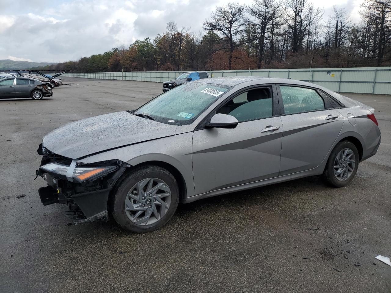 2024 HYUNDAI ELANTRA BLUE VIN:KMHLM4DJ8RU113806