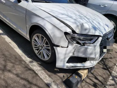 2018 Audi A3 WAUZZZ8V0J1076988 VIN:WAUZZZ8V0J1076988