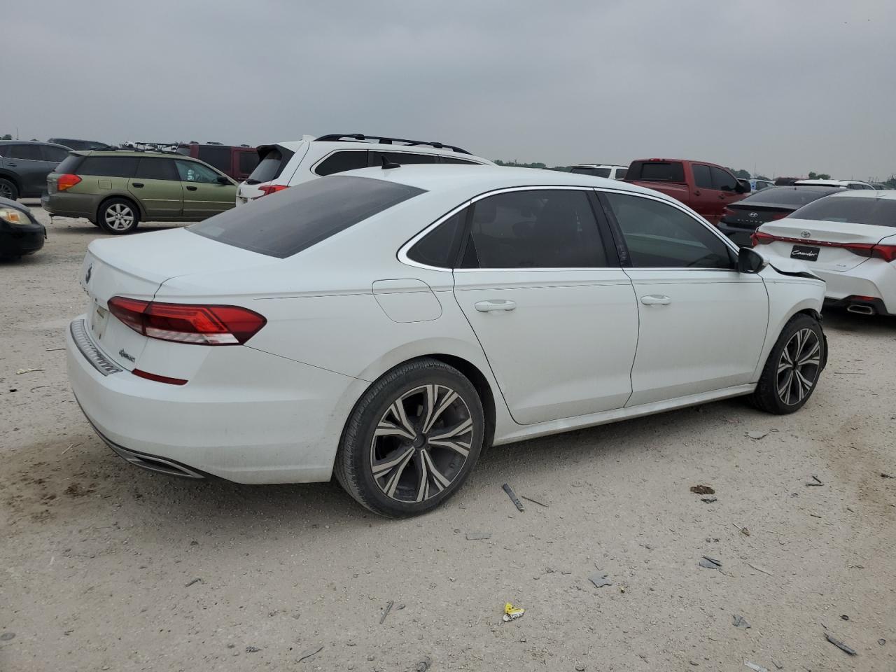 2022 VOLKSWAGEN PASSAT SE VIN:1VWSA7A30NC004995