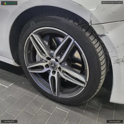 2018 Mercedes-Benz E 300 WDDZF4JB2JA428974 VIN:WDDZF4JB2JA428974