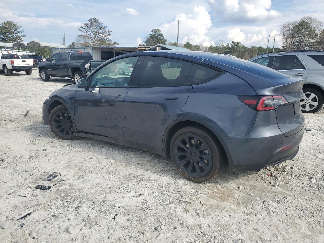 2022 TESLA MODEL Y  VIN:7SAYGDEE3NF481223