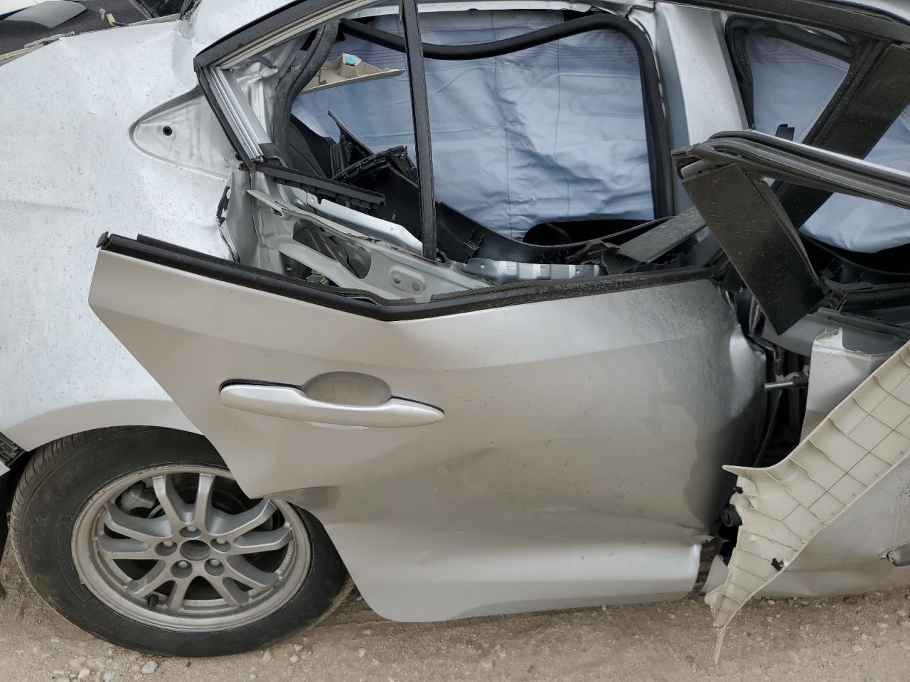 2022 TOYOTA COROLLA LE VIN:JTDEAMDE0N3004345