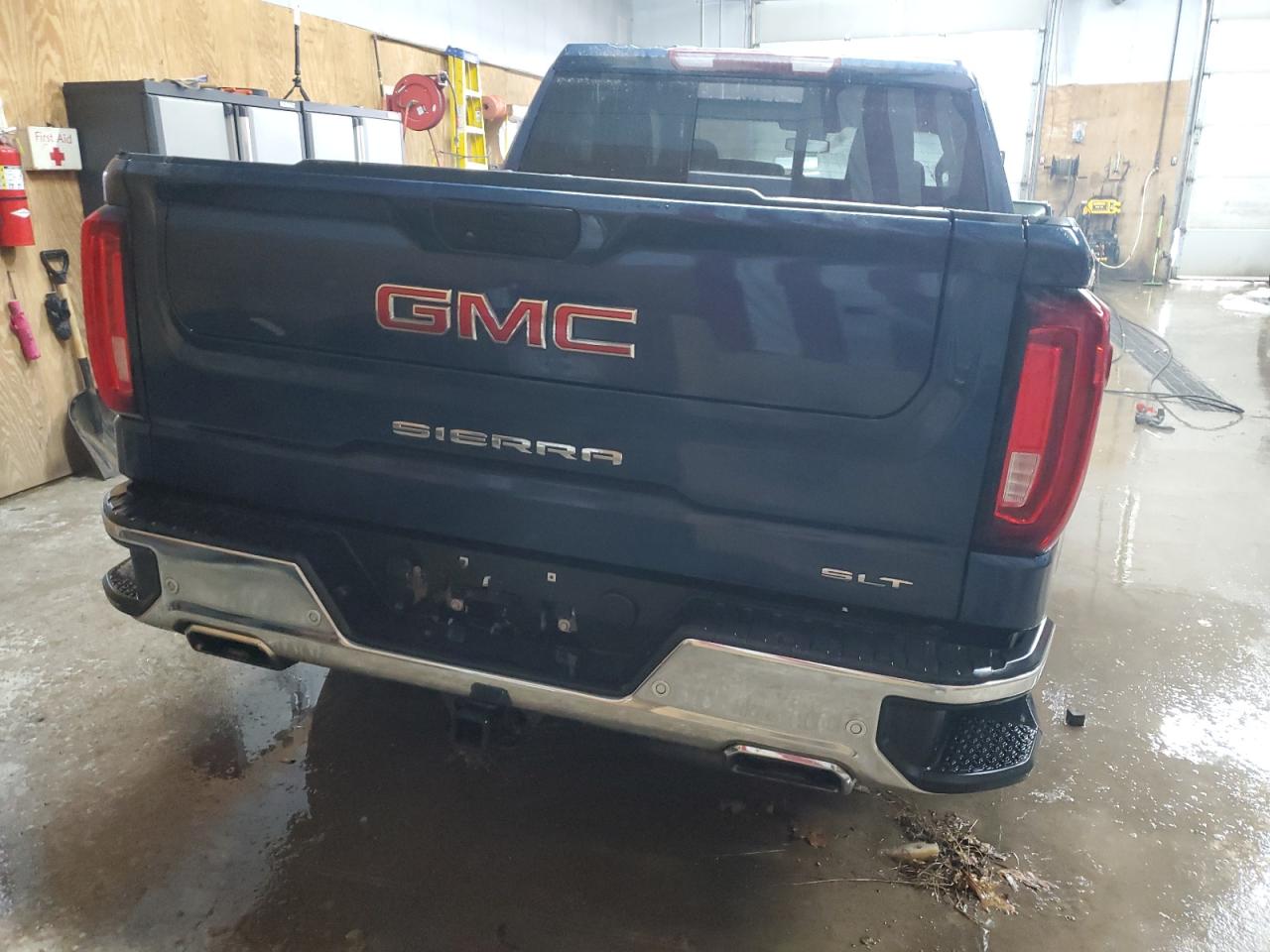 2022 GMC SIERRA LIMITED K1500 SLT VIN:3GTU9DED4NG189216