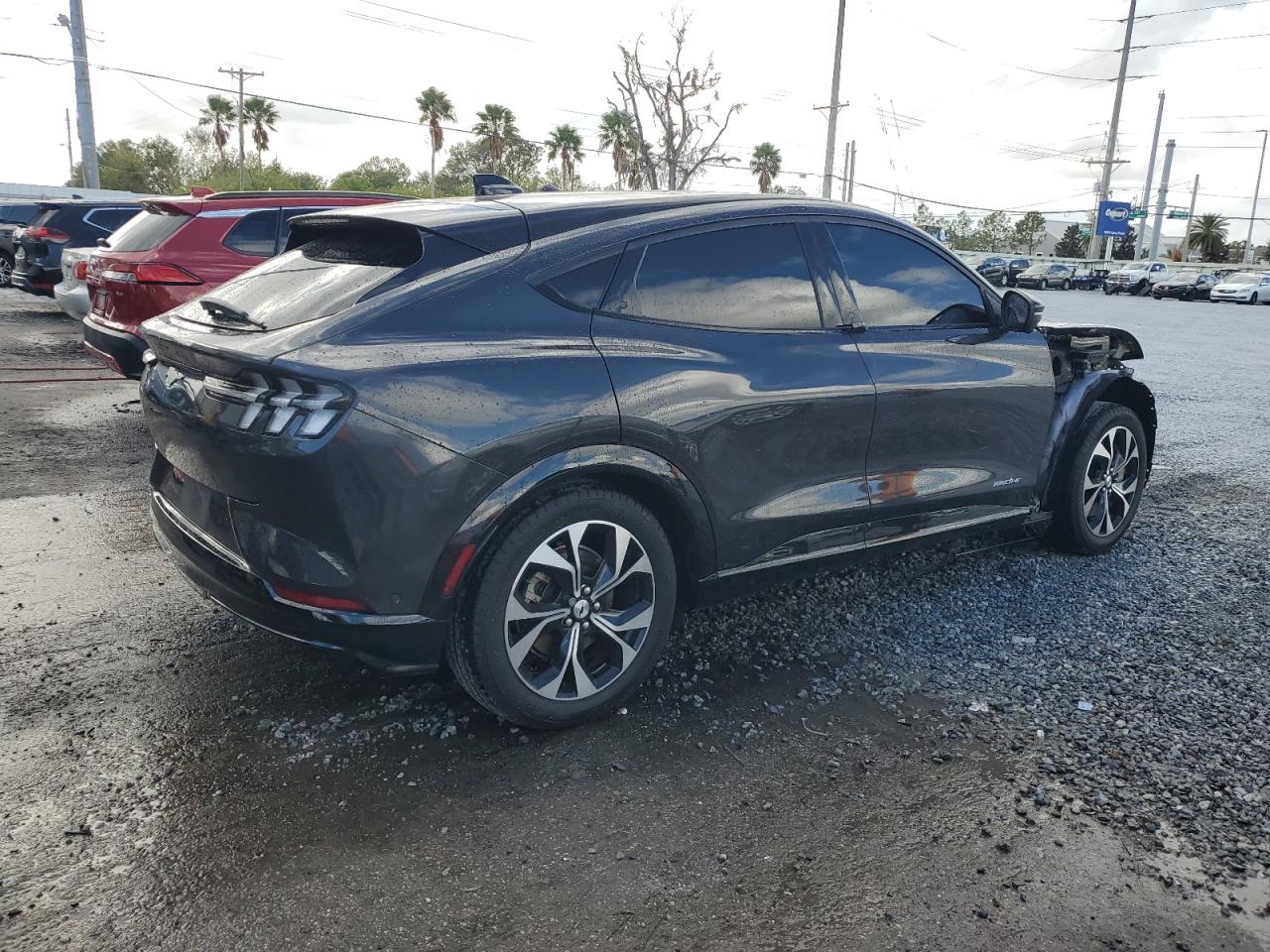 2022 FORD MUSTANG MACH-E PREMIUM VIN:3FMTK3RM3NMA40247