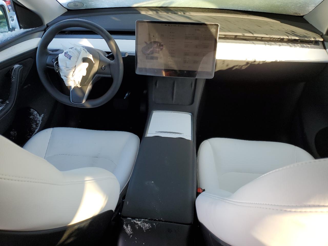 2024 TESLA MODEL Y  VIN:7SAYGDEE2RA258917