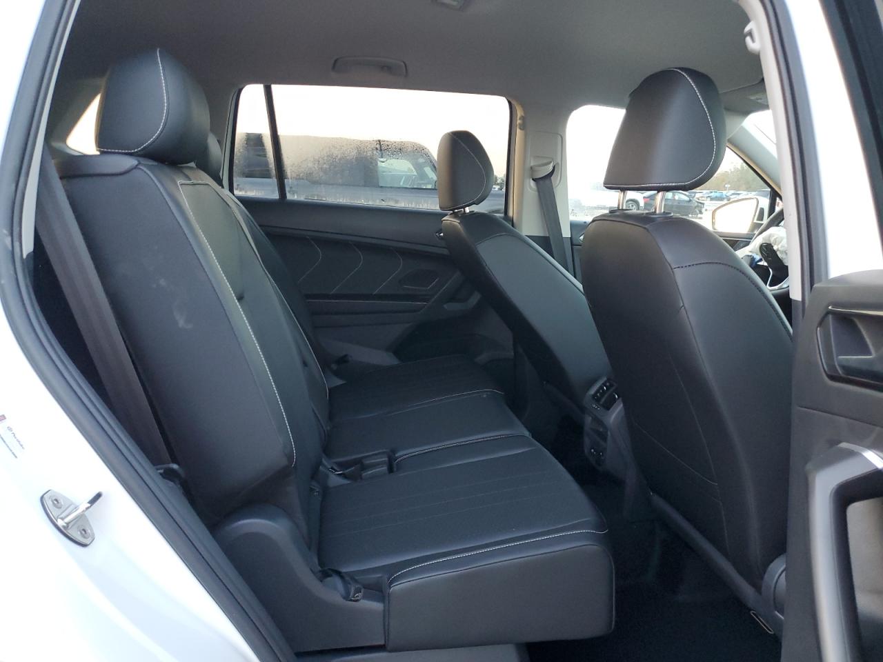 2024 VOLKSWAGEN TIGUAN SE VIN:3VV3B7AX0RM156823