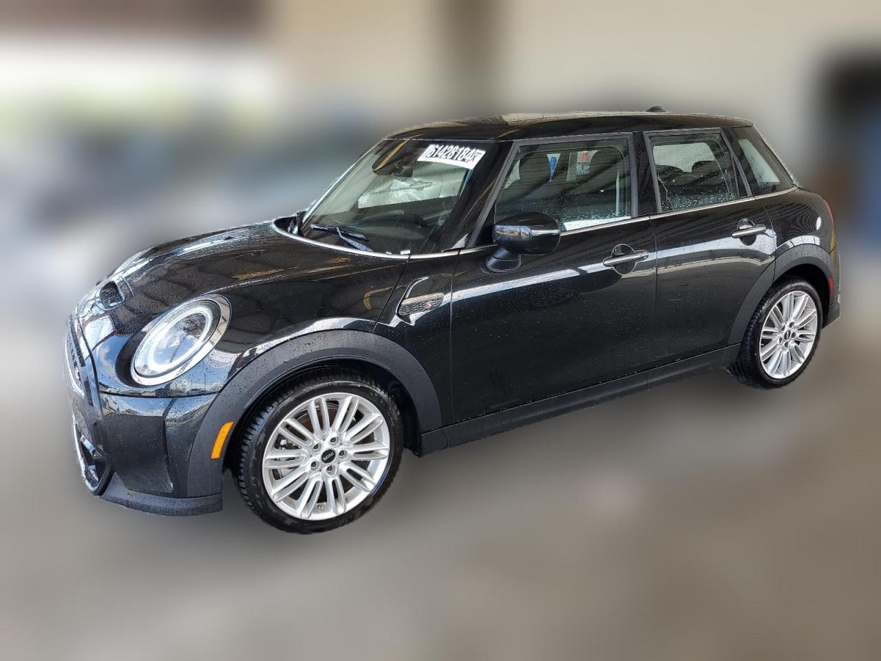 2024 MINI COOPER S VIN:WMW53DK09R2V44156