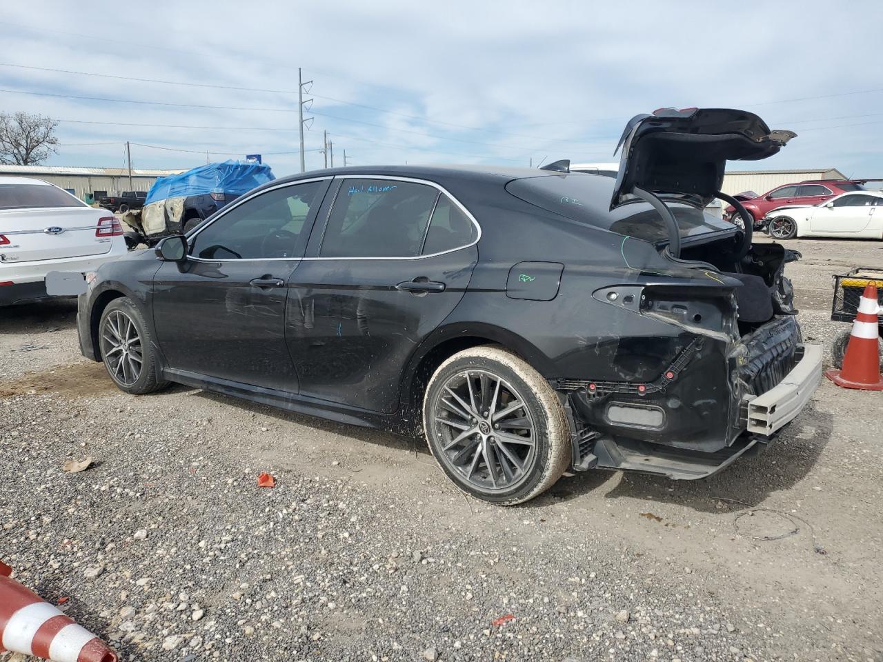 2022 TOYOTA CAMRY SE VIN:4T1G11AK5NU625037