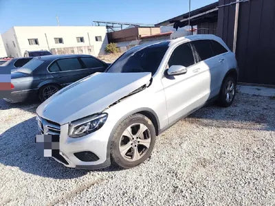 2018 Mercedes-Benz GLC 220 VIN: