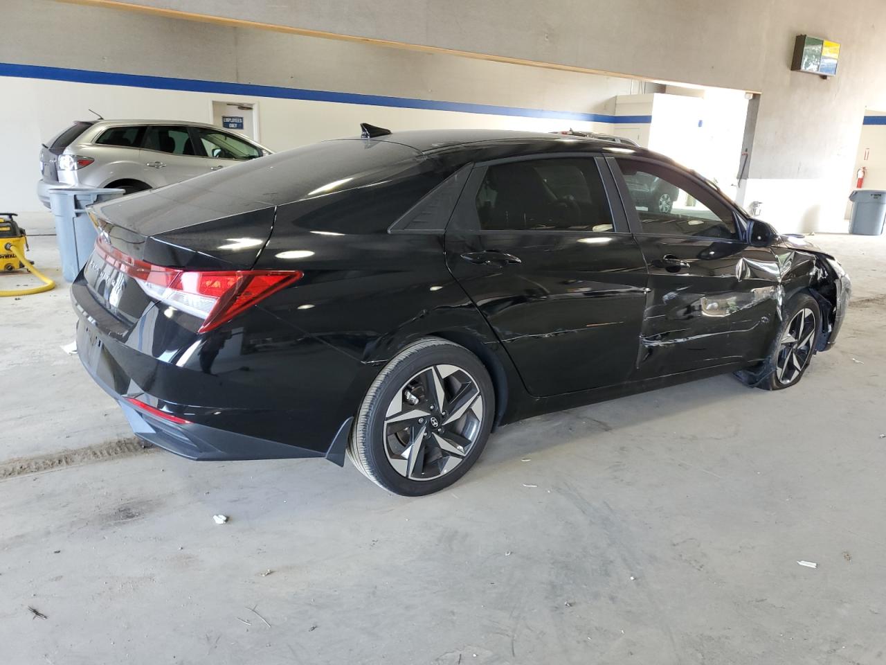 2023 HYUNDAI ELANTRA SEL VIN:KMHLS4AG4PU518184