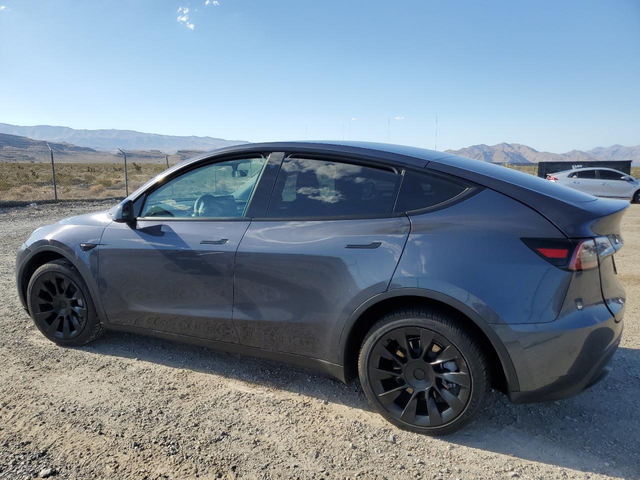 2023 TESLA MODEL Y  VIN:7SAYGDEE6PF769434