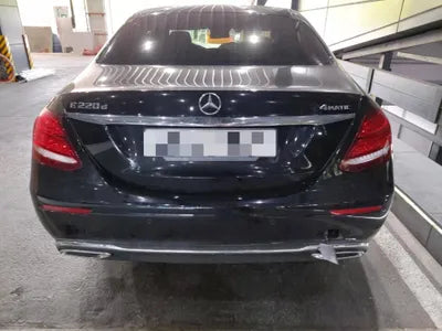 2019 Mercedes-Benz E 220 VIN: