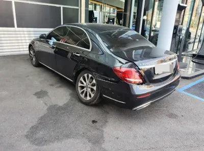 2017 Mercedes-Benz E 300 WDDZF4KB1JA310574 VIN:WDDZF4KB1JA310574