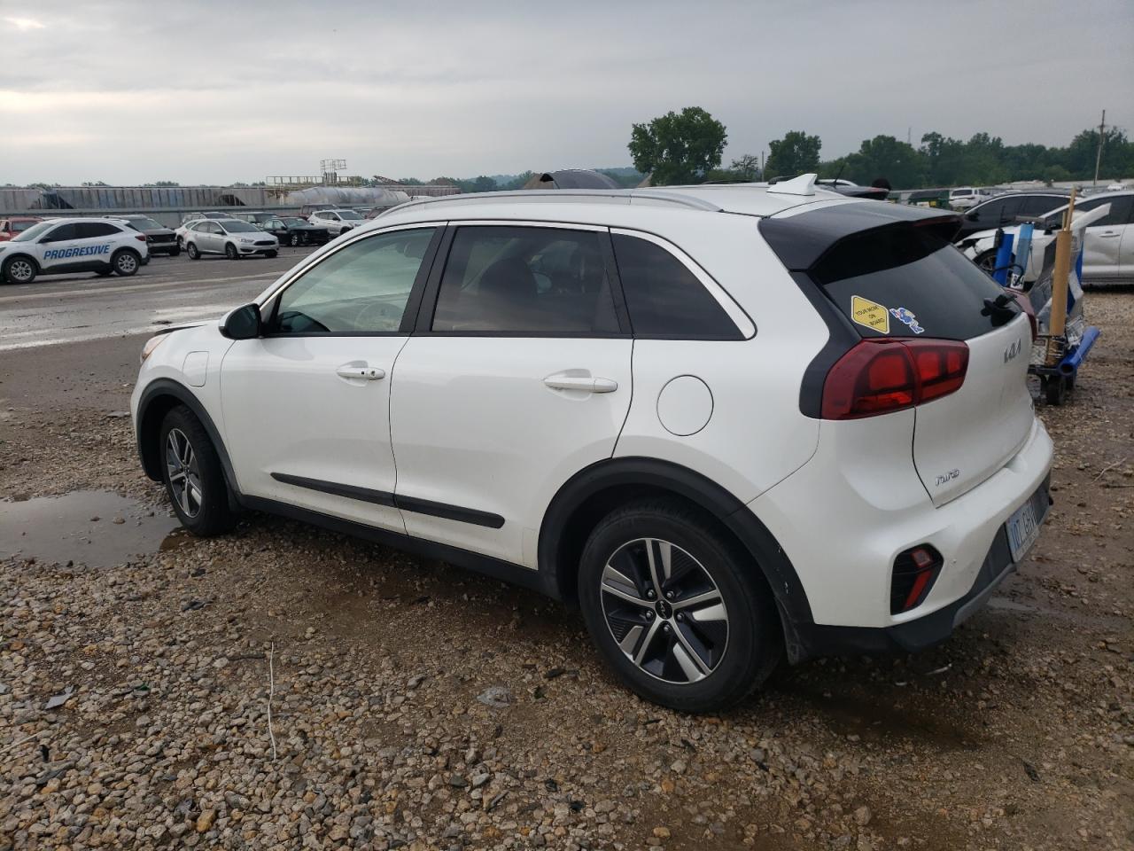 2022 KIA NIRO LXS VIN:KNDCM3LD7N5543681