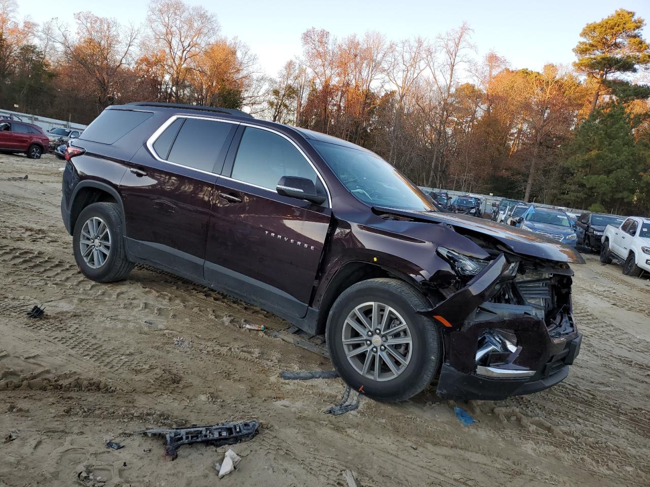 2023 CHEVROLET TRAVERSE LT VIN:1GNEVGKW8PJ219947