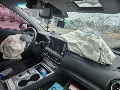 2018 Hyundai Kona KMHK381GFKU015015 VIN:KMHK381GFKU015015