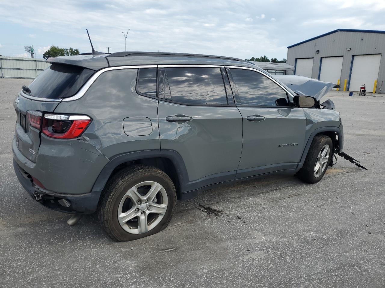 2023 JEEP COMPASS LATITUDE VIN:3C4NJDBN1PT570900