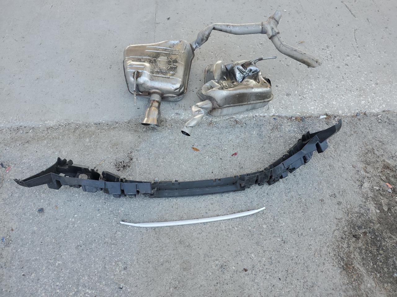 2022 CHEVROLET TRAVERSE LS VIN:1GNERFKW4NJ113796