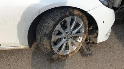 2017 Mercedes-Benz E 220 VIN: