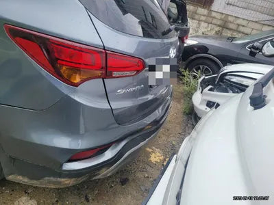 2017 Hyundai Santa FE VIN: