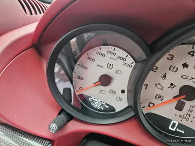 2021 Porsche Boxster VIN:
