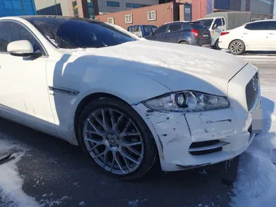 2014 Jaguar XJS VIN: