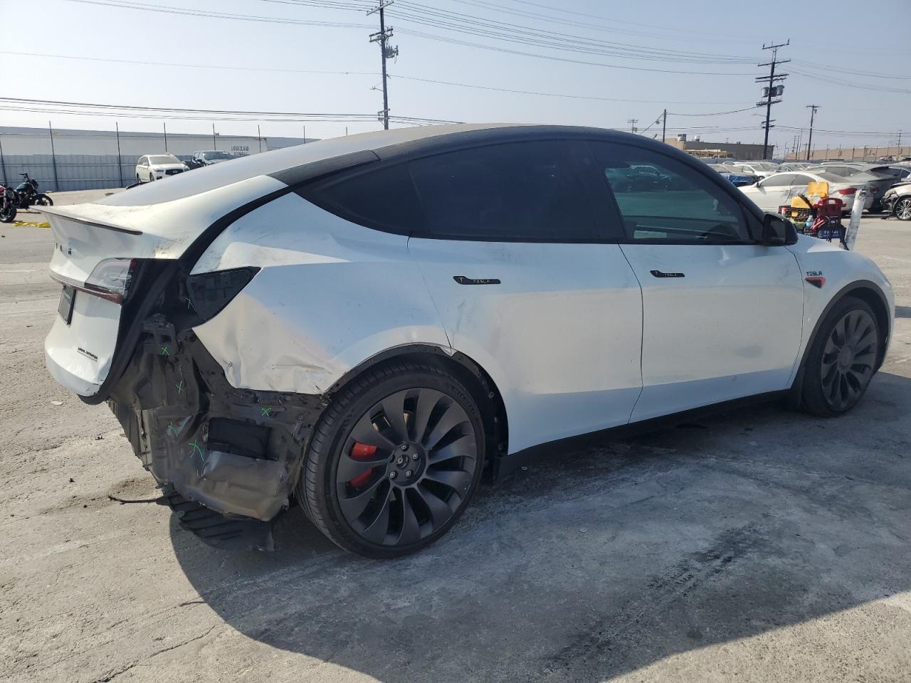 2023 TESLA MODEL Y  VIN:7SAYGDEF1PF772217