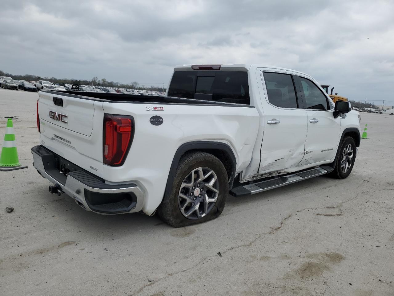 2023 GMC SIERRA K1500 SLT VIN:3GTUUDED2PG110353