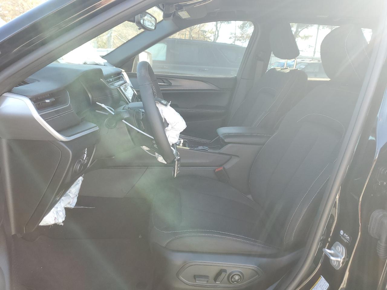 2024 JEEP GRAND CHEROKEE LAREDO VIN:1C4RJGAG1RC216153