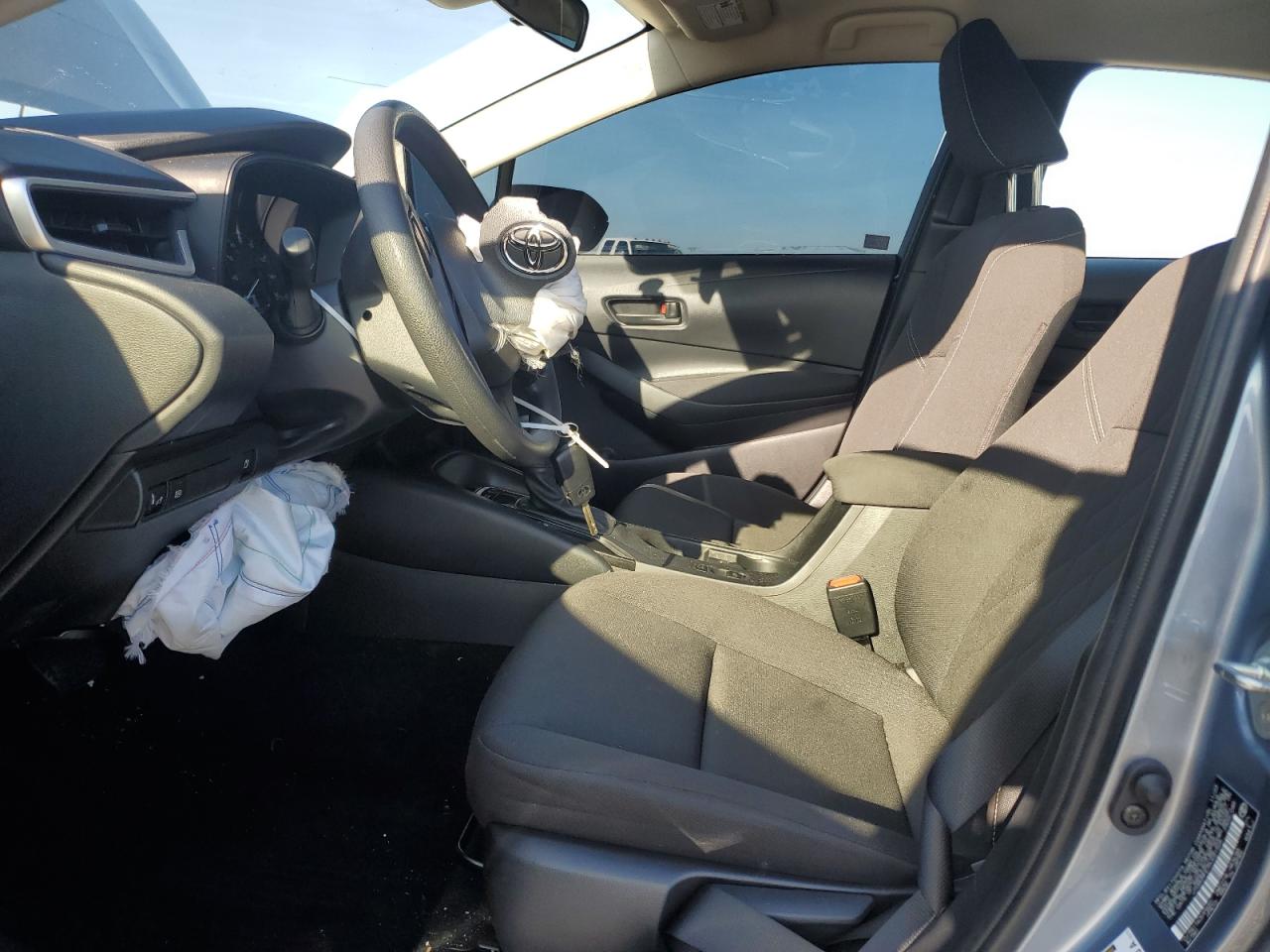 2024 TOYOTA COROLLA LE VIN:JTDBCMFE7RJ021526