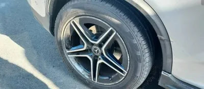 2020 Mercedes-Benz GLC 300 VIN: