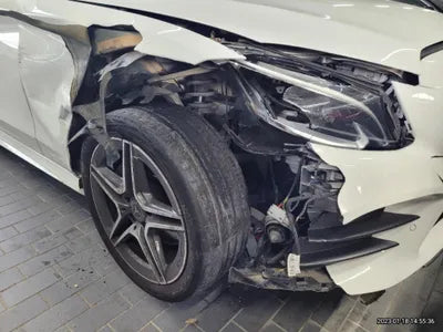 2019 Mercedes-Benz C 200 VIN: