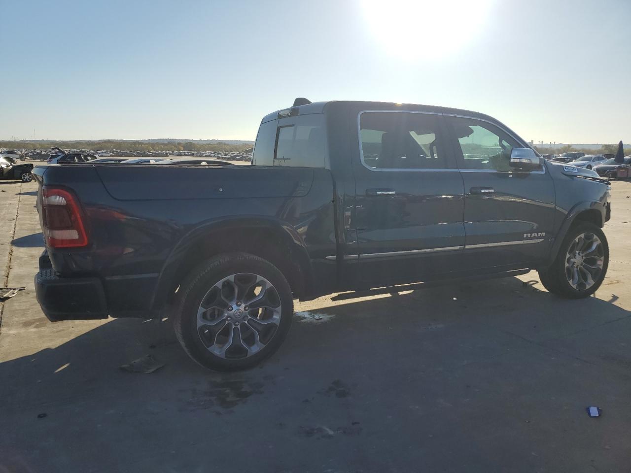 2022 RAM 1500 LIMITED VIN:1C6SRFHTXNN216813