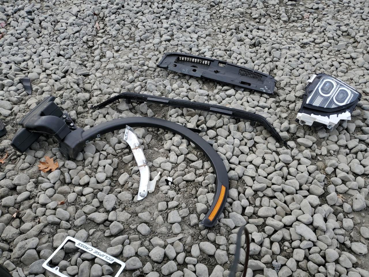 2022 MITSUBISHI ECLIPSE CROSS SE VIN:JA4ATWAA7NZ003710