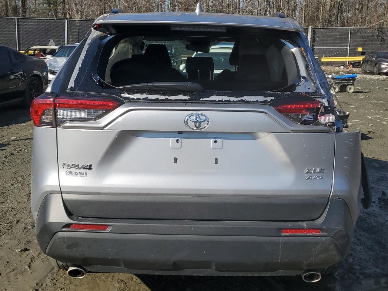 2024 TOYOTA RAV4 XLE VIN:2T3P1RFV4RC464731