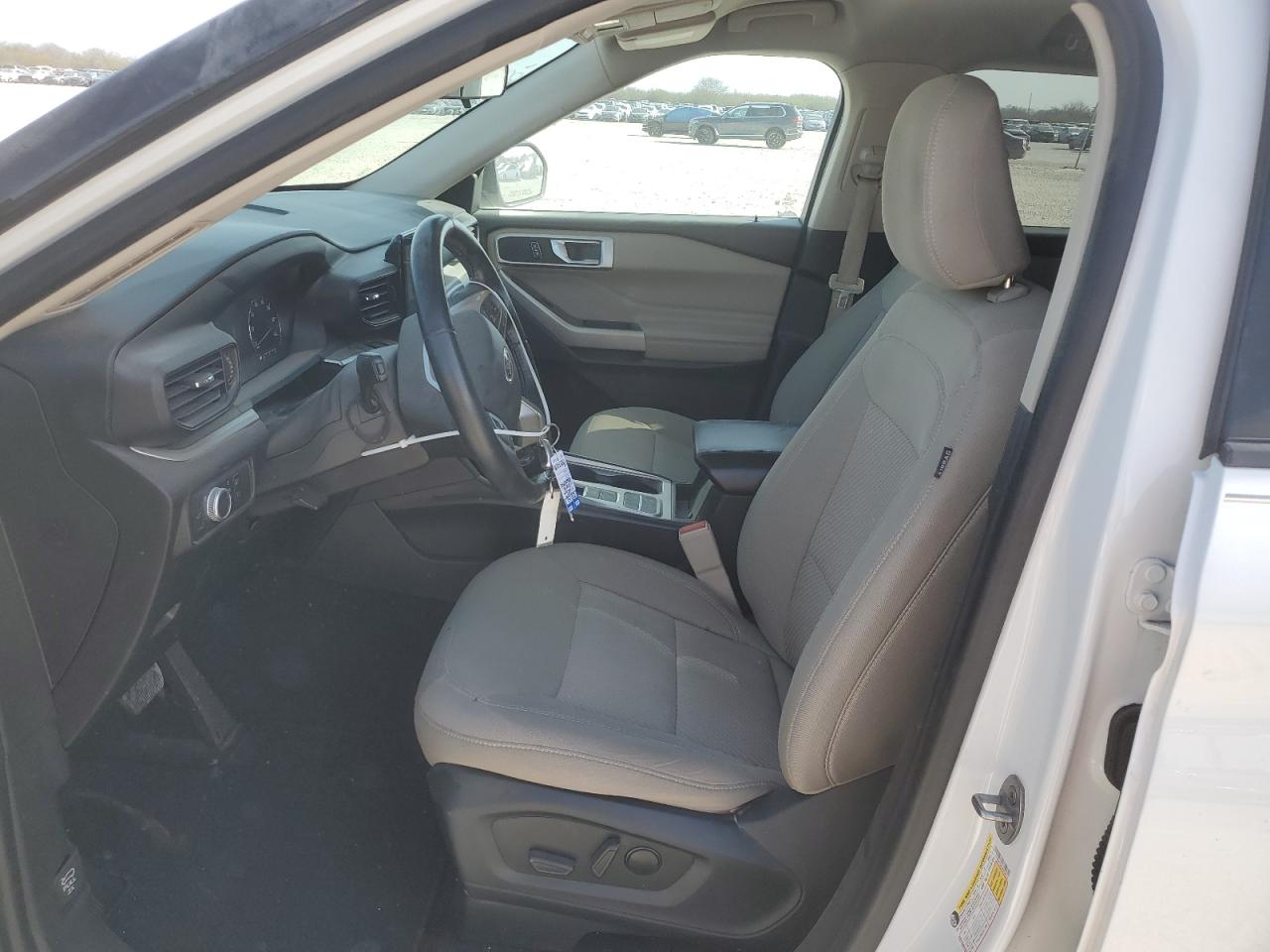 2022 FORD EXPLORER XLT VIN:1FMSK7DH3NGA20037