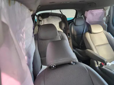 2016 Kia Carnival VIN: