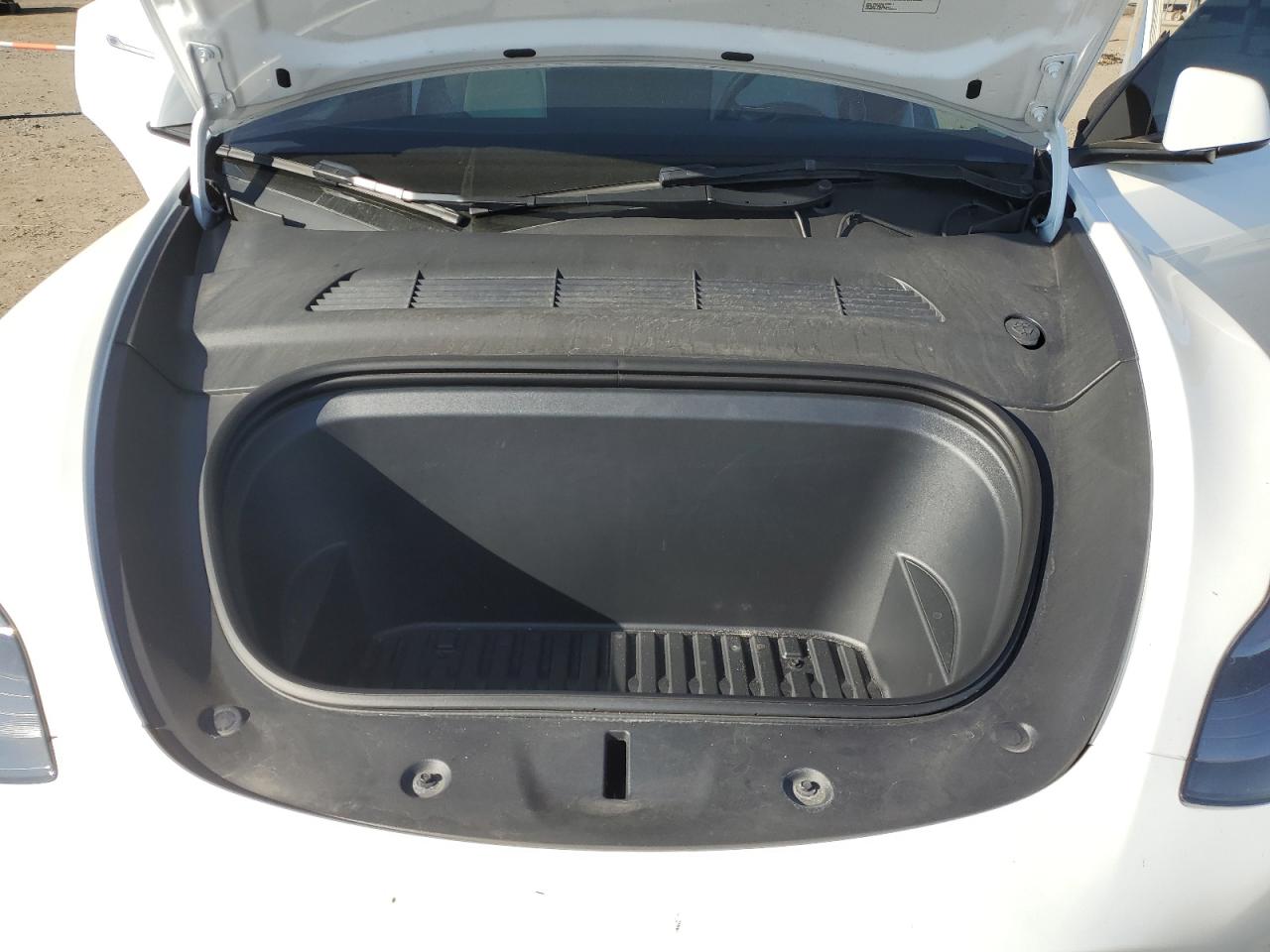2023 TESLA MODEL Y  VIN:7SAYGDEF7PF823414