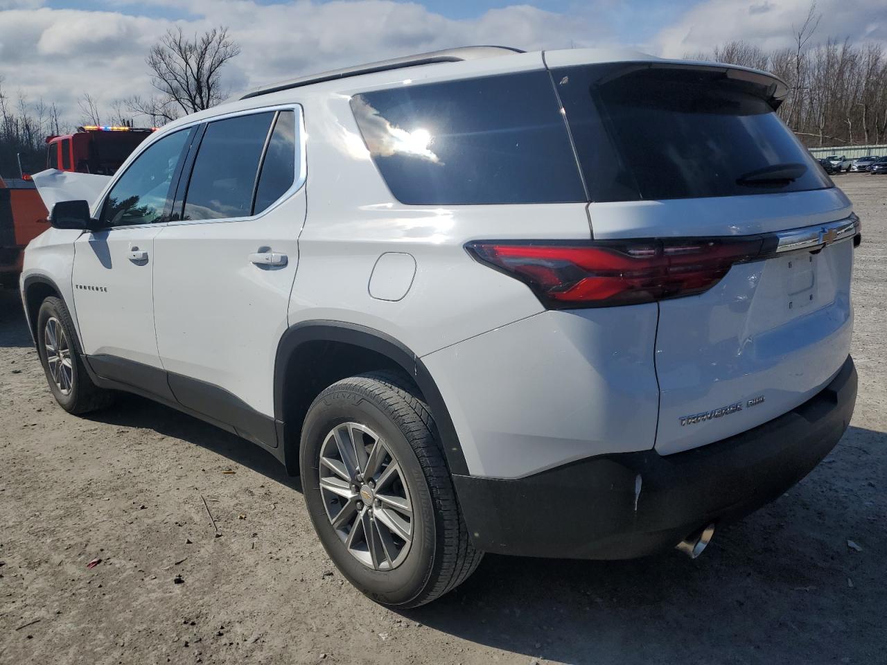 2023 CHEVROLET TRAVERSE LT VIN:1GNEVHKWXPJ231359
