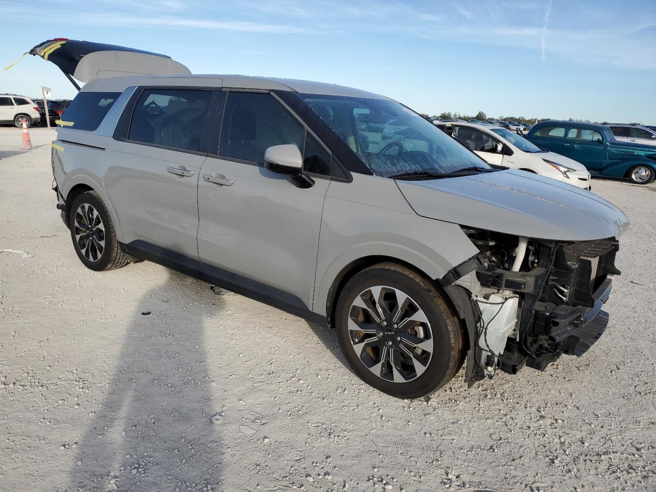 2022 KIA CARNIVAL EX VIN:KNDNC5H38N6147034