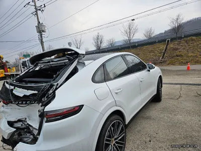 2020 Porsche Cayenne VIN: