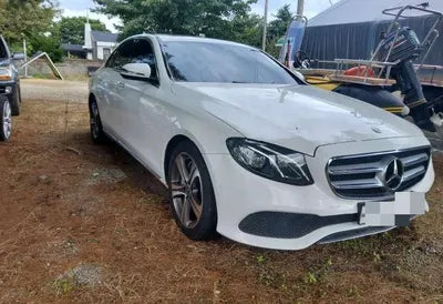2019 Mercedes-Benz E 300 VIN: