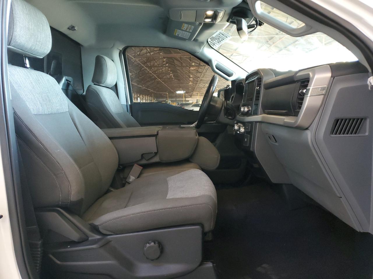 2022 FORD F150  VIN:1FTMF1E56NKE12445