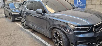 2019 Volvo XC40 VIN: