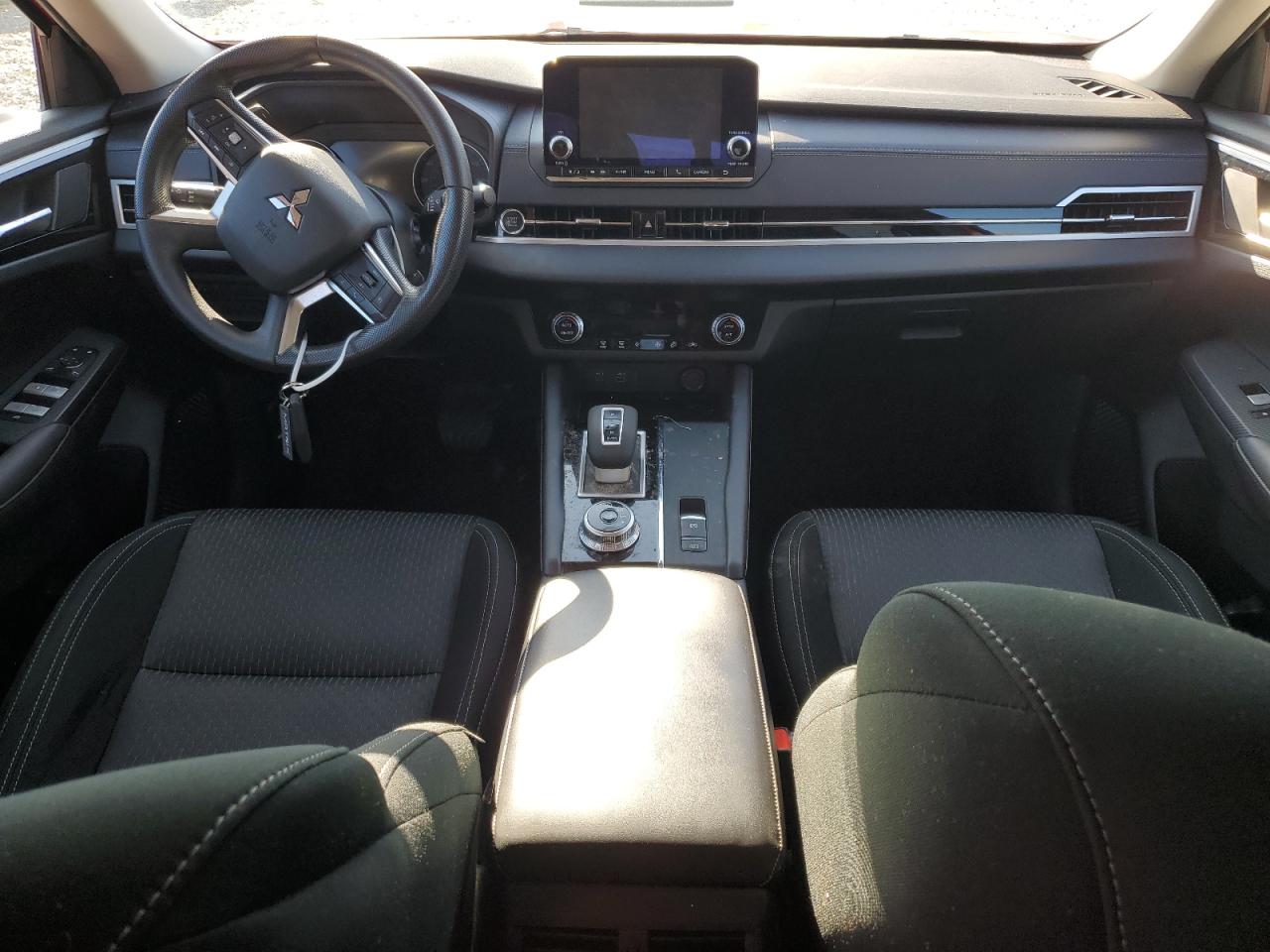 2024 MITSUBISHI OUTLANDER ES VIN:JA4J3UA86RZ023650