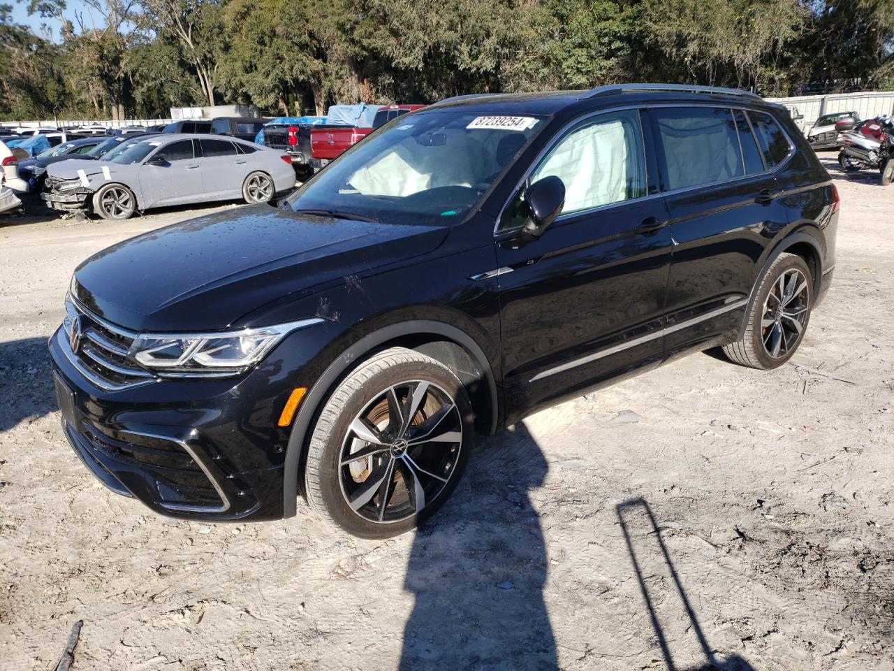 2022 VOLKSWAGEN TIGUAN SEL R-LINE VIN:3VV4B7AX1NM141617