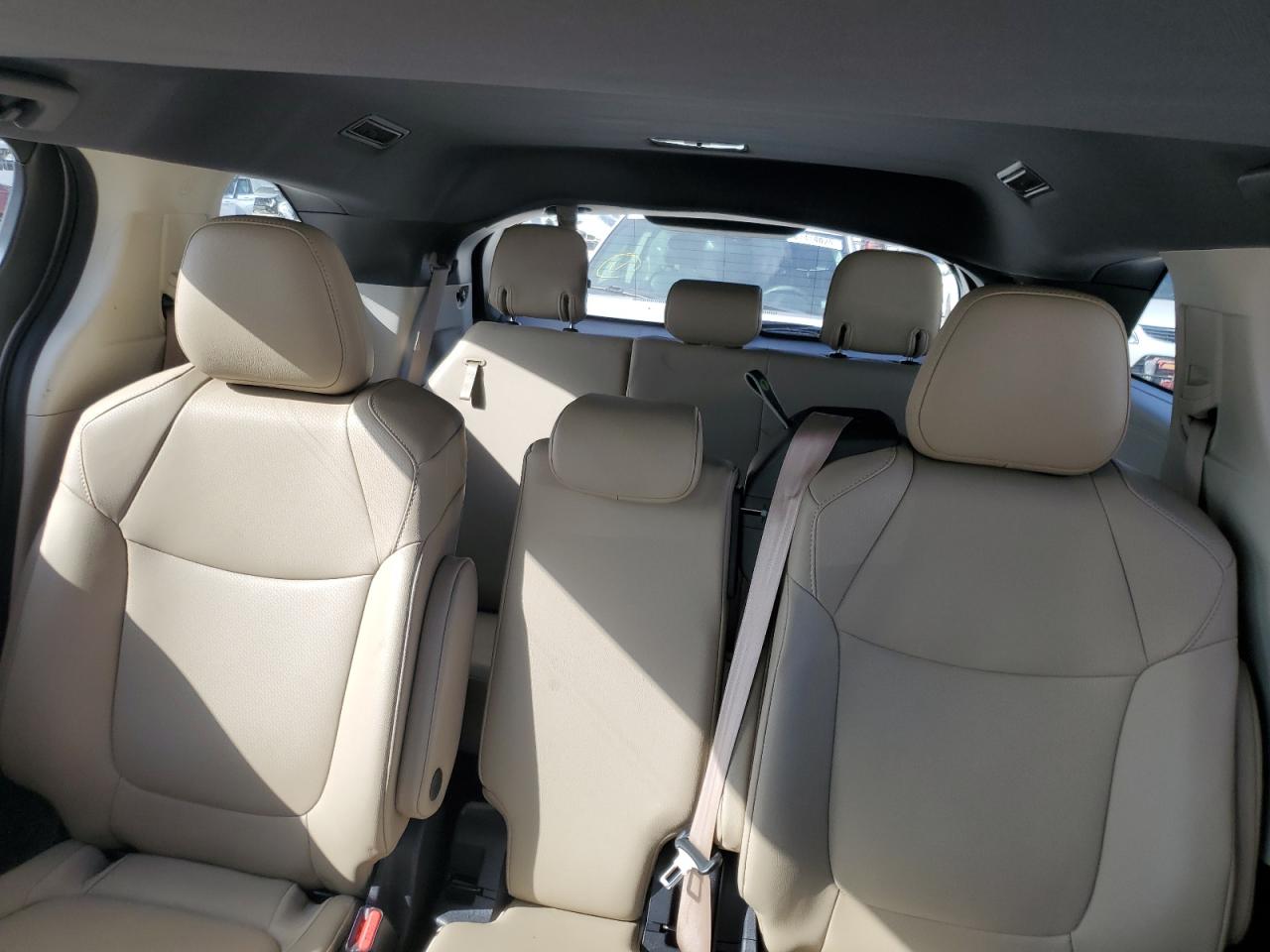 2022 TOYOTA SIENNA XLE VIN:5TDYRKEC7NS087469