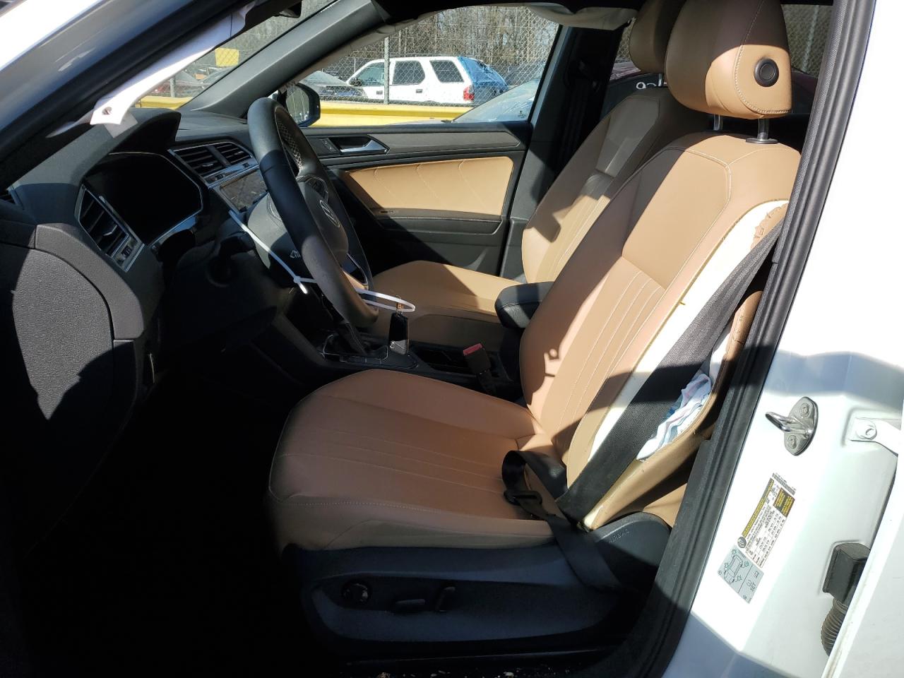2022 VOLKSWAGEN TIGUAN SE VIN:3VV3B7AX8NM059296