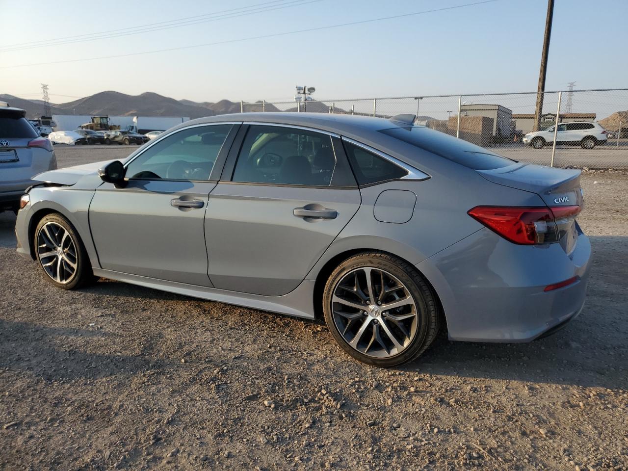 2024 HONDA CIVIC TOURING VIN:2HGFE1F98RH330681