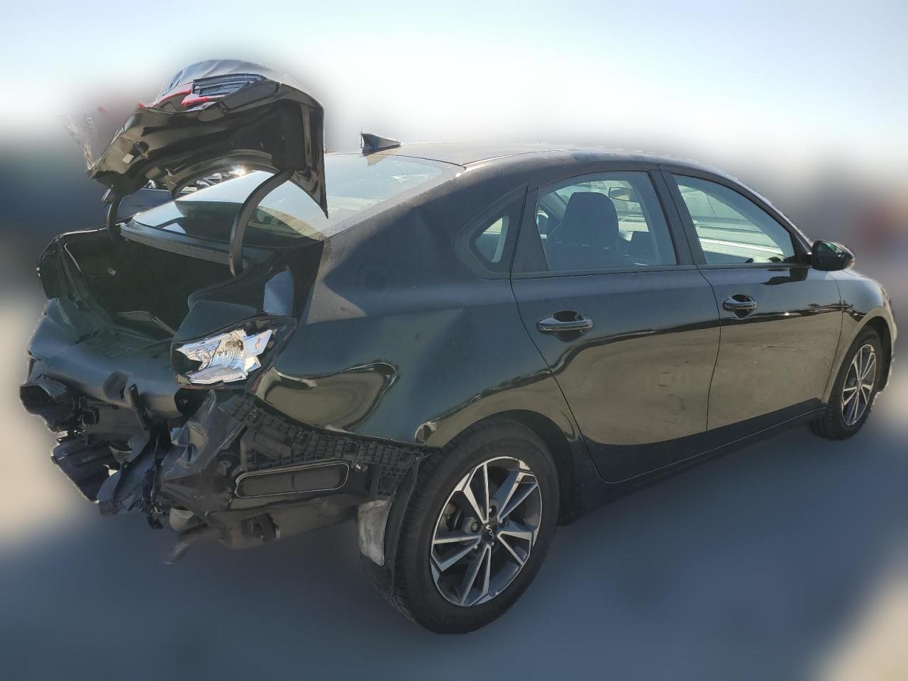2022 KIA FORTE FE VIN:3KPF24AD0NE499958